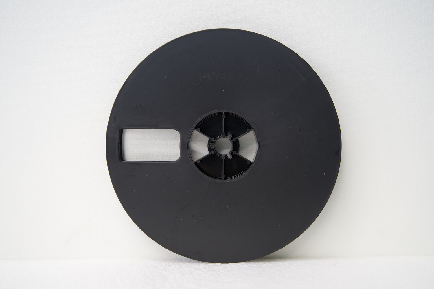7" Reel 1.1K Series back view