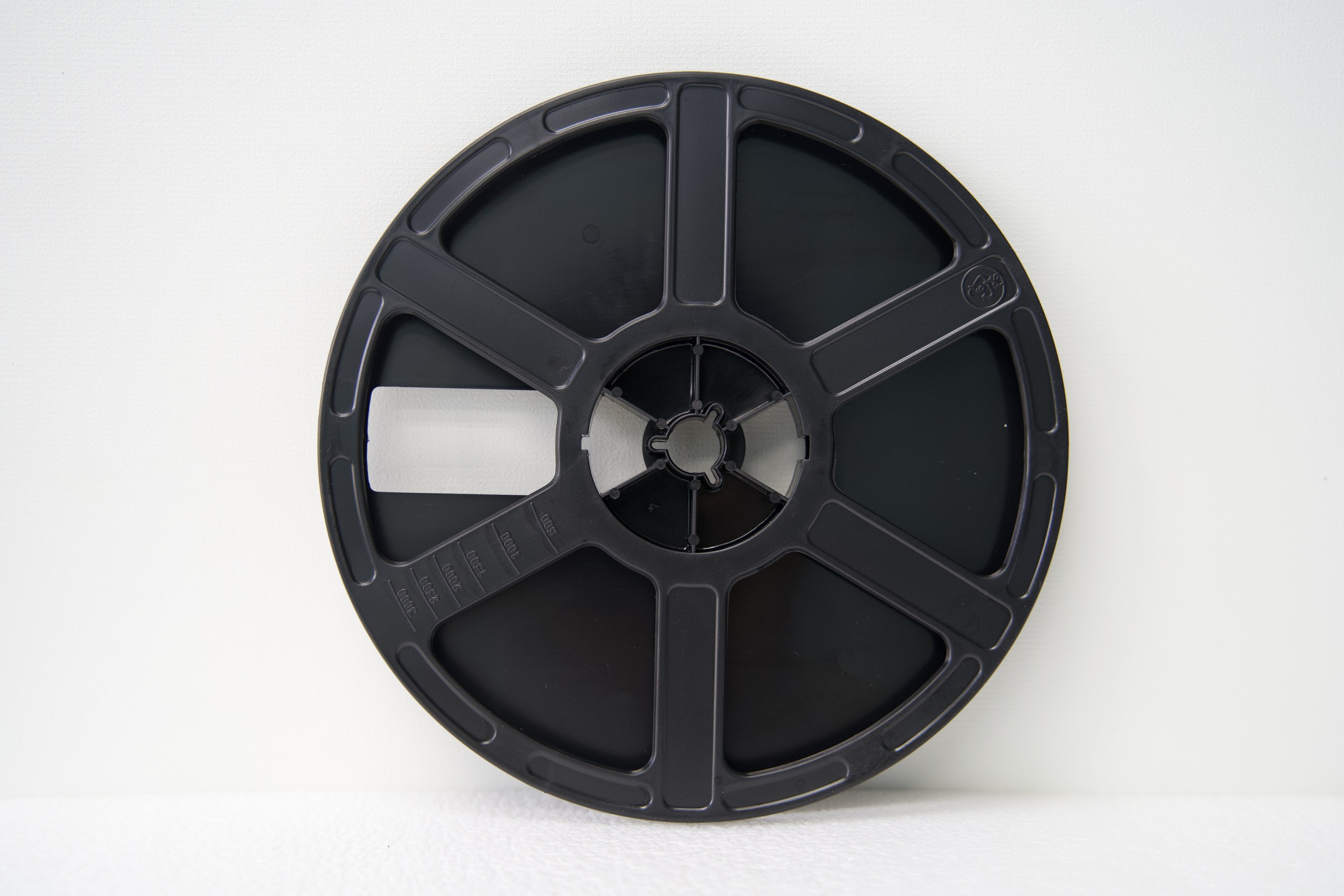7" Reel 1.6D Series back view
