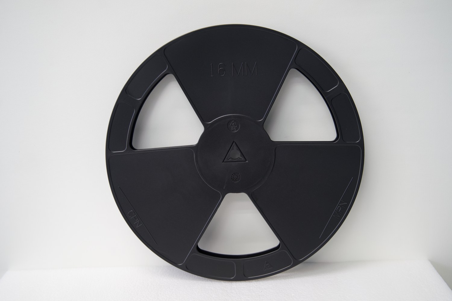 13" x 4" Hub Reel 3.6B Series product image